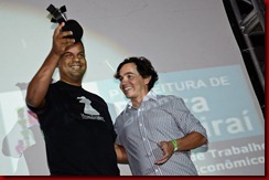 Roberto Silva, de Guaíba (RS), que teve dois filmes selecionados para a Mostra Competitiva Nacional, Âmago e Para Matar o Mouro, recebeu o prêmio da categoria representando seus conterrâneos vencedores do filme Um pai para meu filho, de Flores da Cunha (RS)