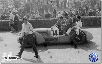 1949 24 HEURES DU MANS #14 Delage (W.S. Watney) Francesco Godia Fales (E) - Louis Gerard (F)   res04