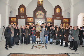 МИТРОПОЛИТ АМФИЛОХИЈЕ СЛУЖИО У СКАДРУ СВЕТУ АРХИЈЕРЕЈСКУ ЛИТУРГИЈУ И ПАРАСТОС ПОК.АЛЕКСЕЈУ И АНИ МИШЧЕНКО