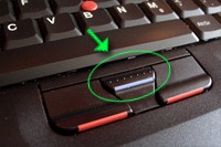 laptop-middle-button