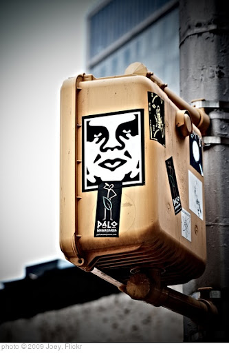 'giant OBEY giant' photo (c) 2009, Joey - license: http://creativecommons.org/licenses/by/2.0/