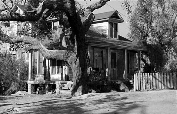 Radley House Tkam Drawing : Boo Radley House Drawing at PaintingValley