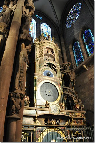 Estrasburgo. Catedral. Interior. Reloj astronómico - DSC_0190