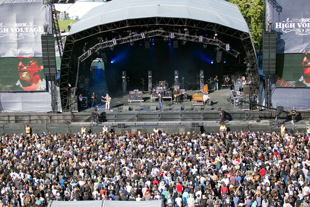 [Thunder%255B2%255D.jpg]