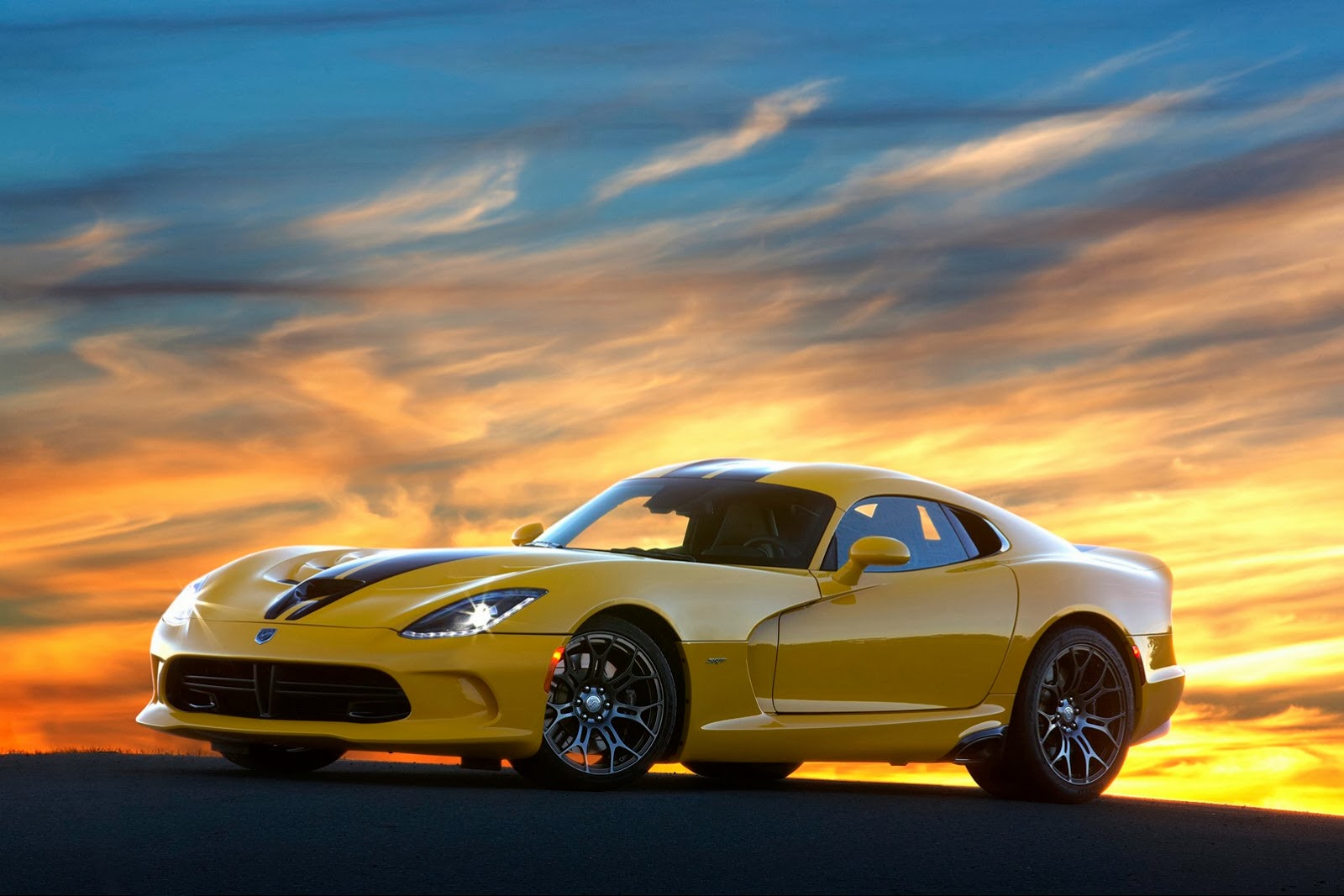 [2014-SRT-Viper-2%255B2%255D.jpg]