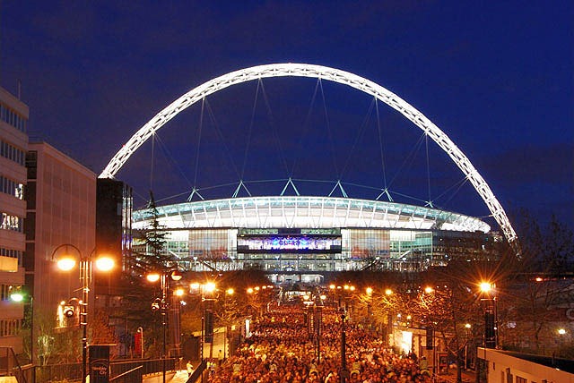 [Wembley_Stadium%252C_illuminated%255B5%255D.jpg]