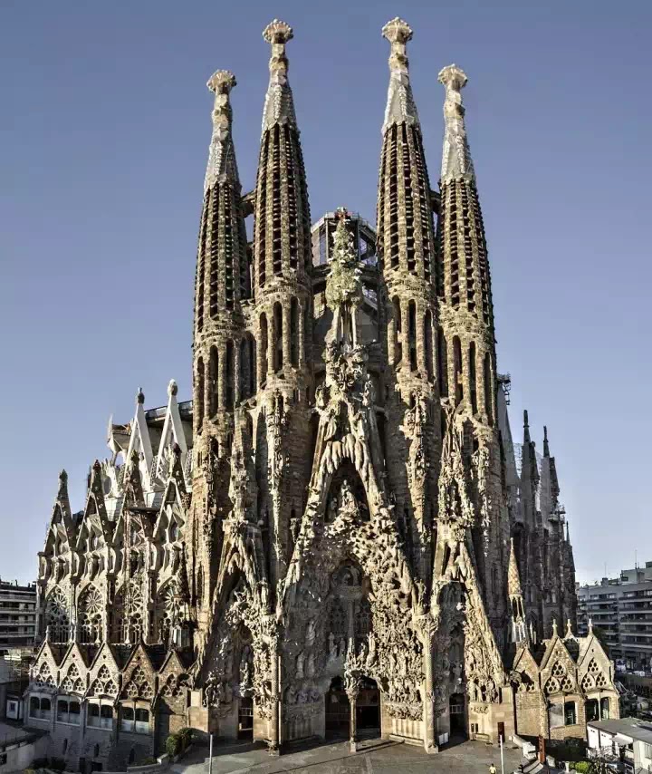 Vương cung thánh đường Thánh Gia / Sagrada Familia Basilica, Barcelona