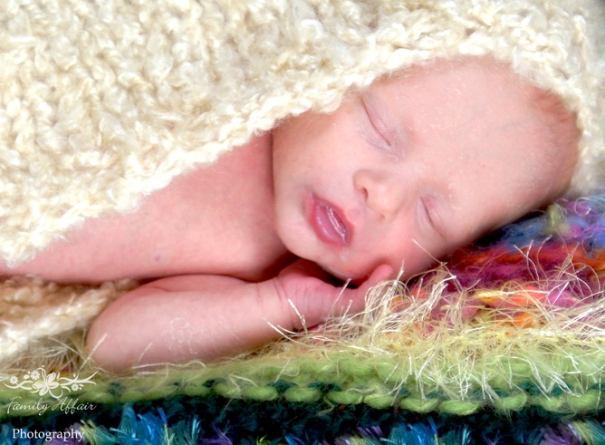 [Tacoma-Newborn-Family-Photographer-1%255B2%255D.jpg]