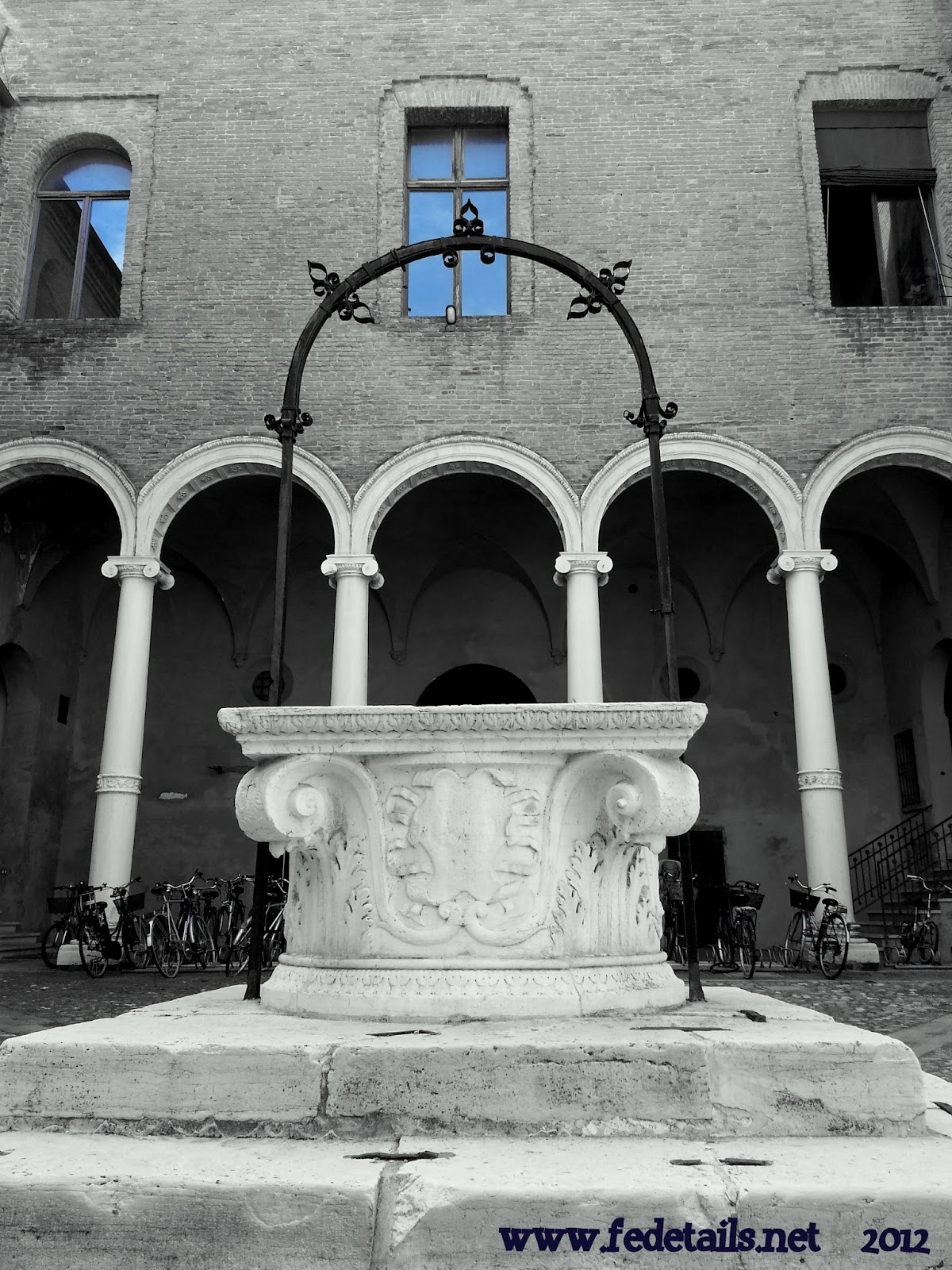 [1-20120927_13233510.jpg]