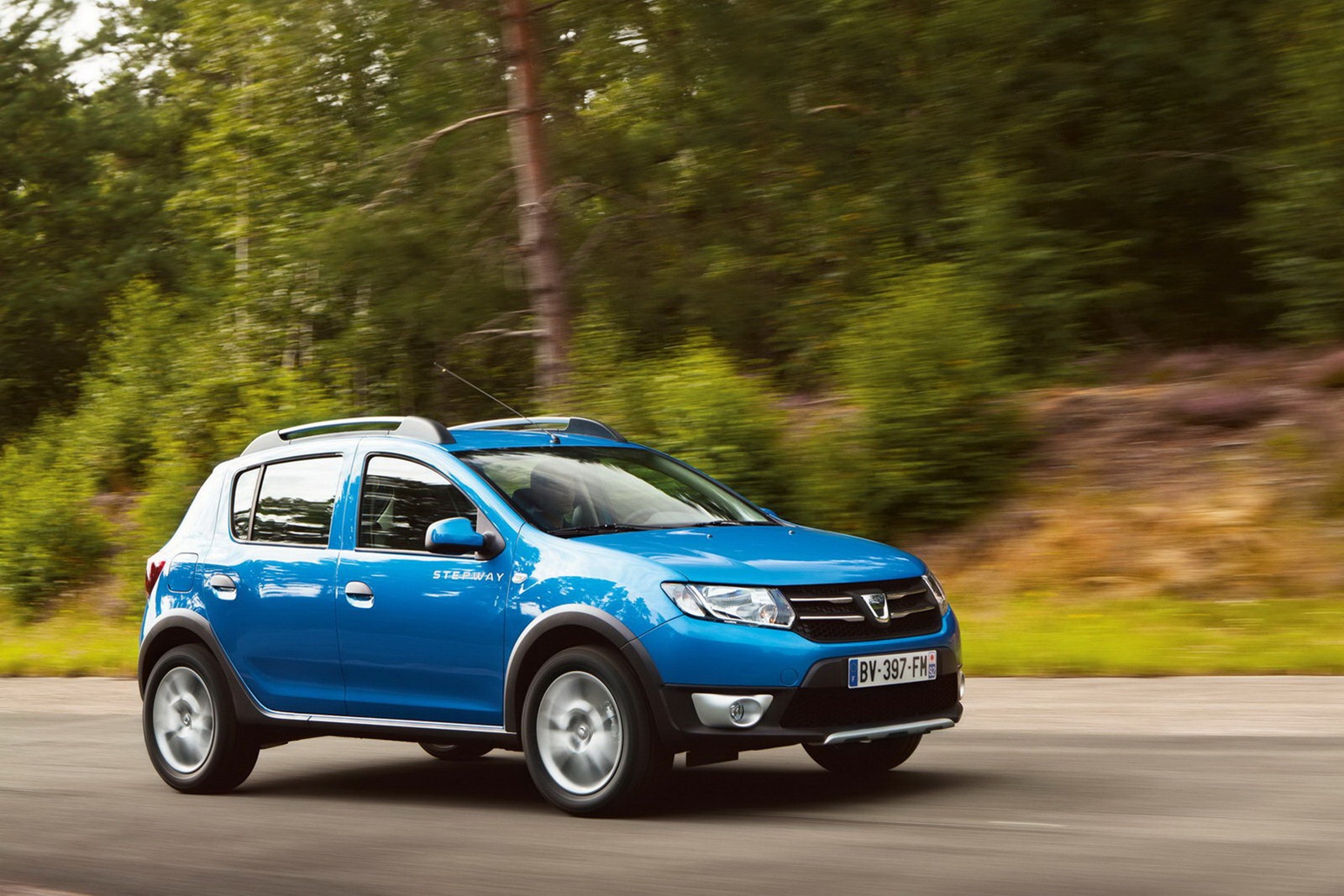 [Dacia-Logan-Sandero-44%255B2%255D.jpg]