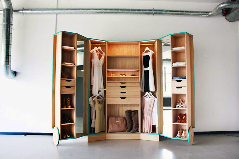03-walk-in-closet-hosun-ching.jpg