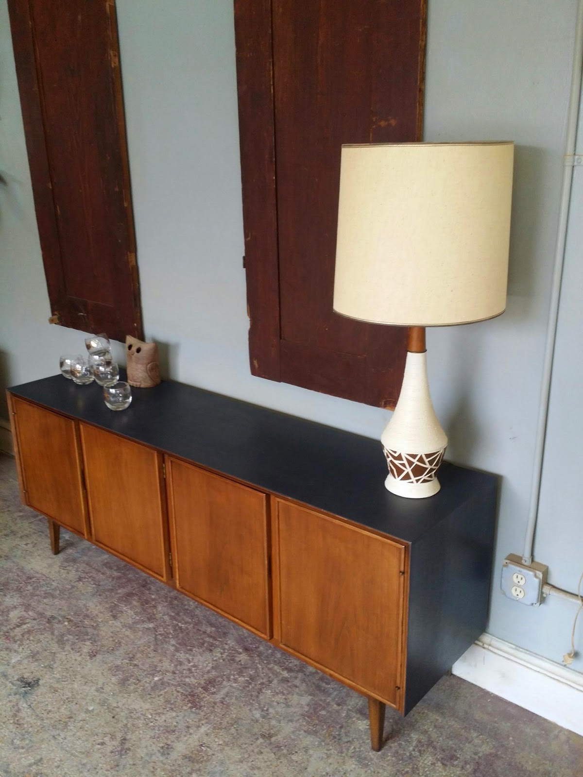 Vintage Ground Mid Century Buffet / Media Console / Credenza