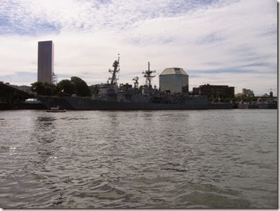 IMG_0980 Arleigh Burke-class Destroyer USS Preble (DDG-88) & Oliver Hazard Perry-class Frigate USS Gary (FFG-51) in Portland, Oregon on June 8, 2008