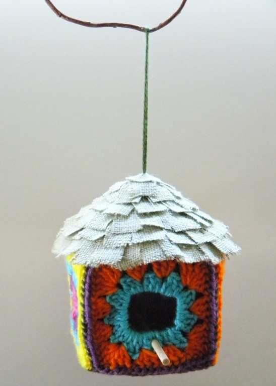 [Crochet%2520Birdhouse5%255B2%255D.jpg]