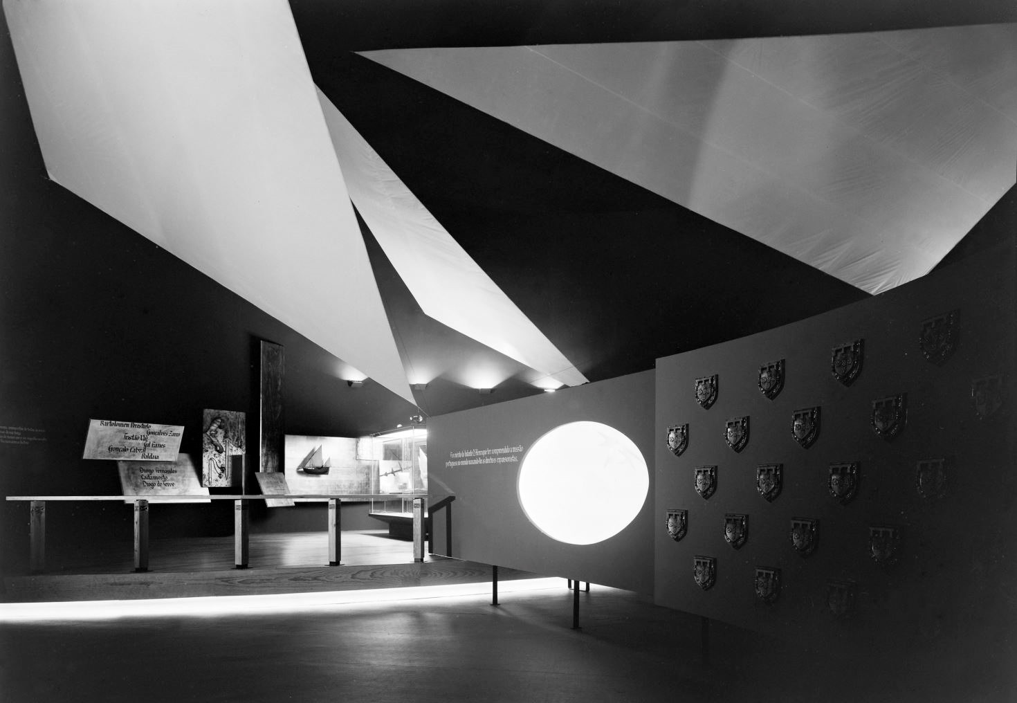 [Exposio.8-Sala-do-Infante.16.jpg]