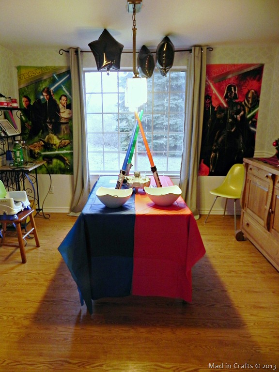 [dining-room-decorated2.jpg]