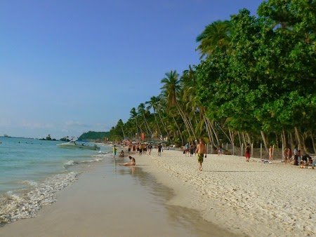 Pledoarie pentru Filipine: Plaja alba din Boracay