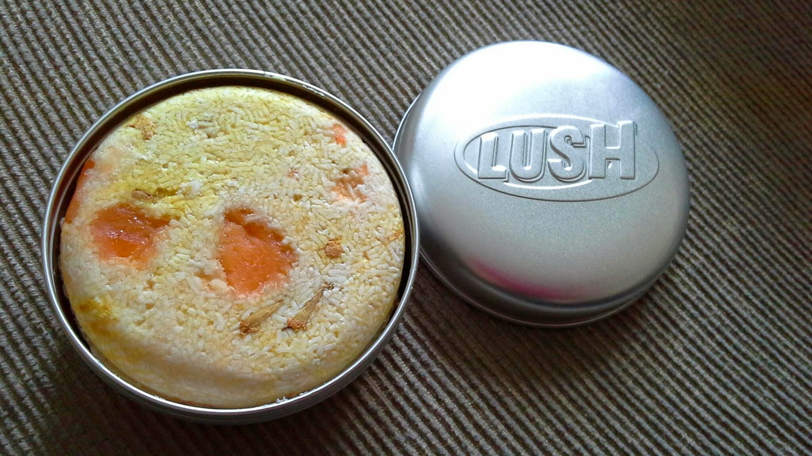 PuddingPop Lush Godiva solid shampoo bar