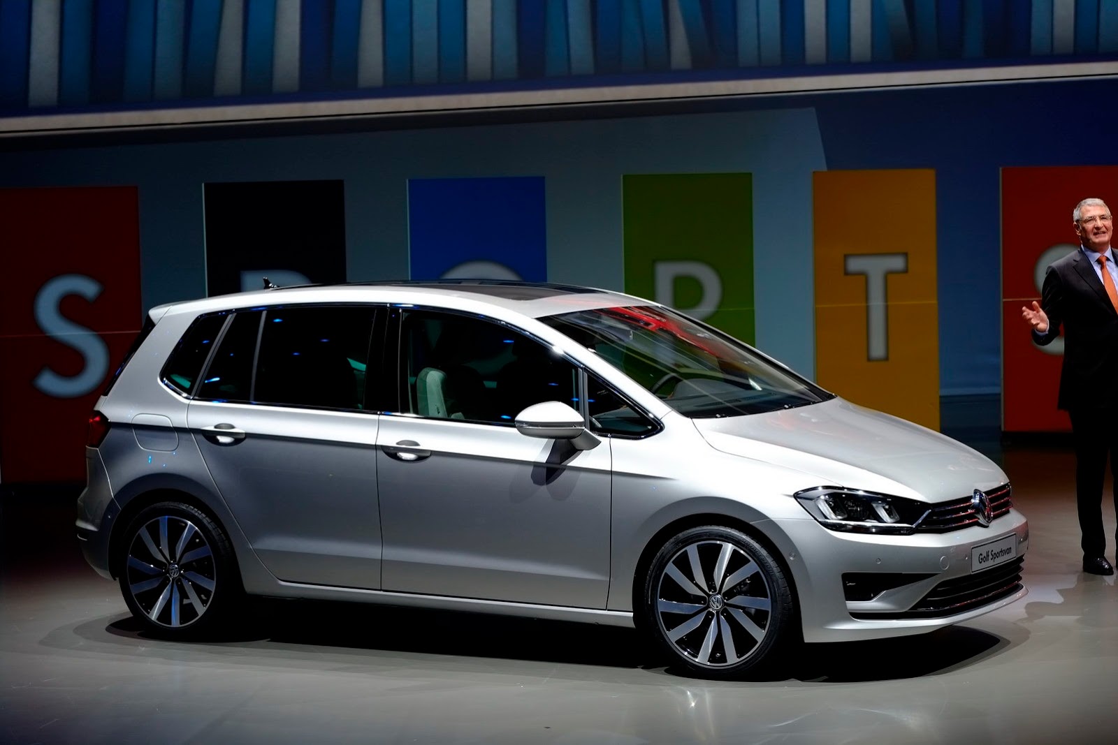 [VW-Group-Night-Event-61%255B2%255D.jpg]