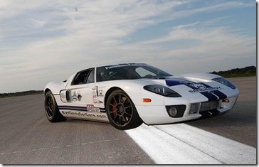 03JAN2013-Ford GT_02