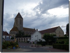 2012.08.23-011 église et la grange aux dîmes