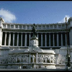 102.- Monumento a Víctor Manuel II en Roma