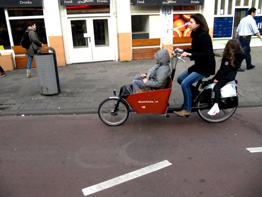 Amsterdam school pick-ups by bike