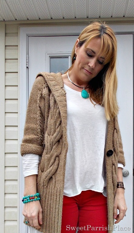 red skinny jeans, tan chunky sweater, brown booties2