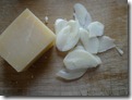 Ricotta cheese and garlic