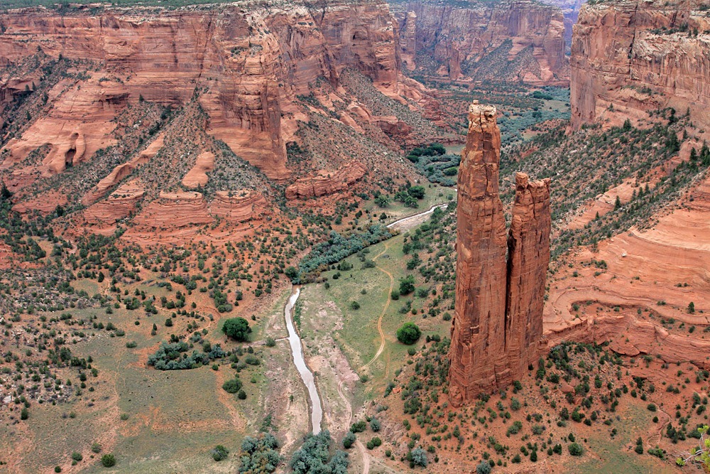 [120803_CanyonDeChelly_SpiderRockOverlook_036%255B6%255D.jpg]