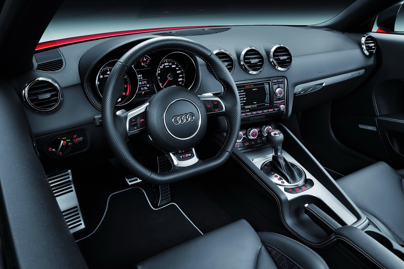 [2013-Audi-TT-RS-Plus-39%255B2%255D%255B2%255D.jpg]