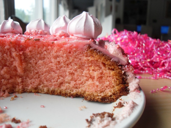 Emilies lyserøde kage 