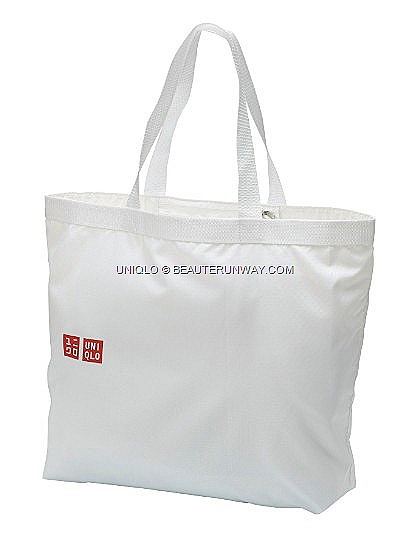 [UNIQLO-TOTE-BAG-Store-opening-Specia%255B2%255D.jpg]