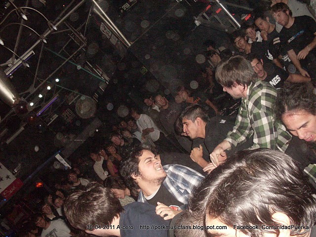 [A-cero%252030-04-2011%2520Show%2520%252826%2529%255B3%255D.jpg]