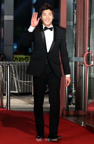 [LeeJaeYoon12.jpg]