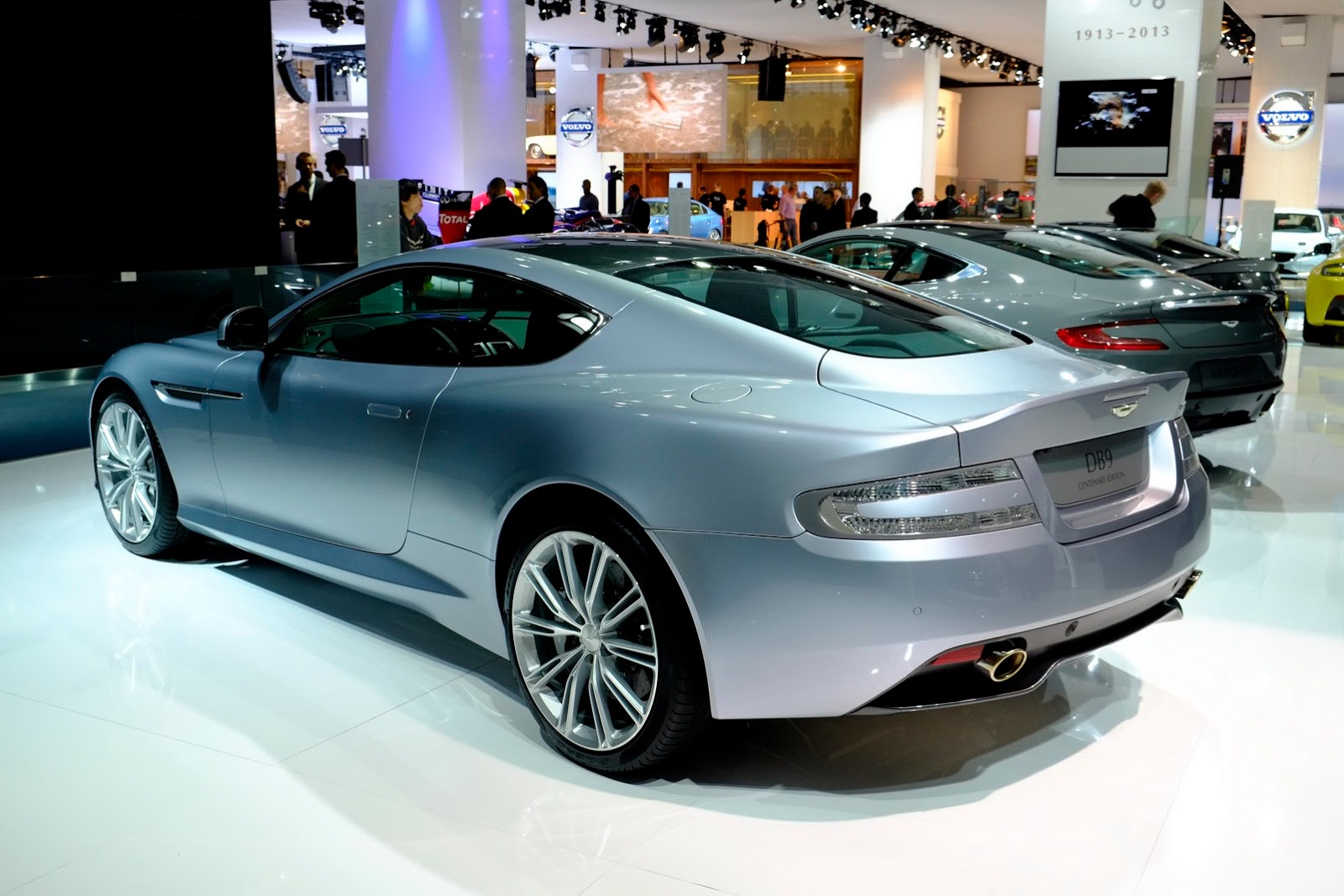 [Aston-Martin-2013-IAA-24%255B5%255D.jpg]