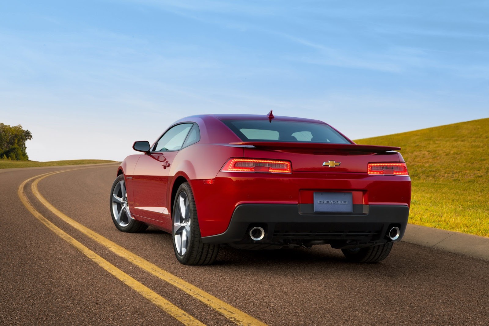 [2014-Chevrolet-Camaro-17%255B2%255D.jpg]