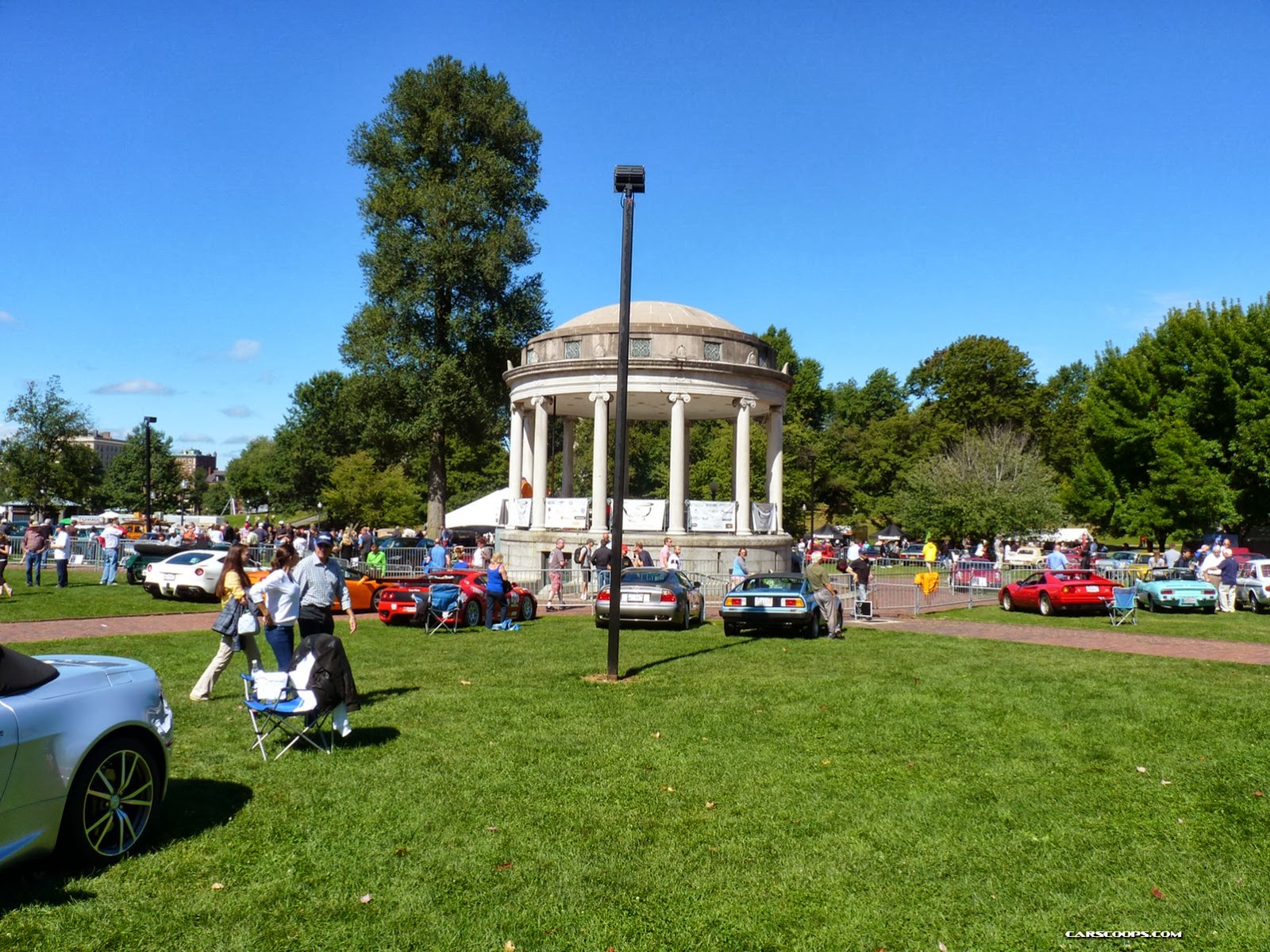 [2013-Boston-Classic-Show-Carscoops258%255B2%255D.jpg]