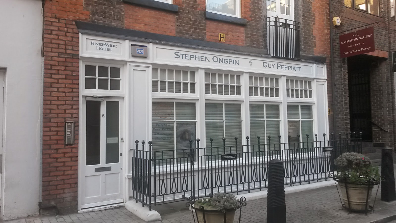 Beatle Place Mason's Yard