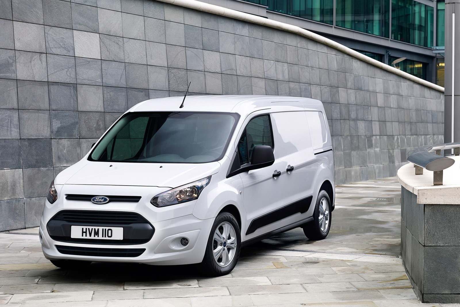 [Ford-Transit-Connect-2%255B2%255D.jpg]