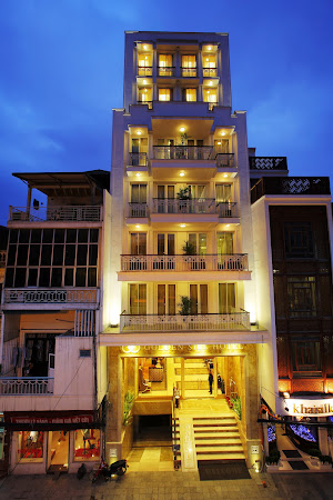 Cazare Vietnam: Intrare Hotel Golden Silk Hanoi