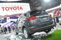2013-Toyota-RAV4-a32