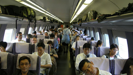Tren Shinkansen Japonia