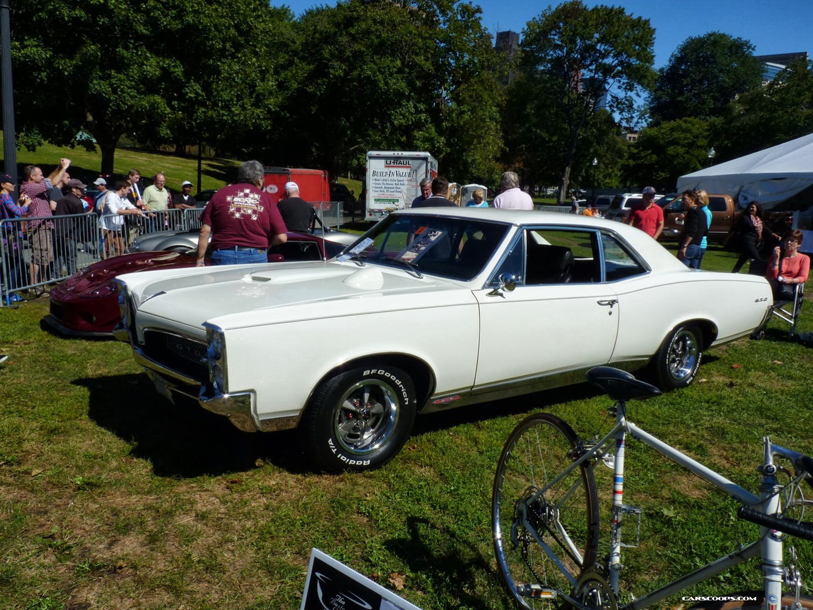 [2013-Boston-Classic-Show-Carscoops277%255B2%255D.jpg]