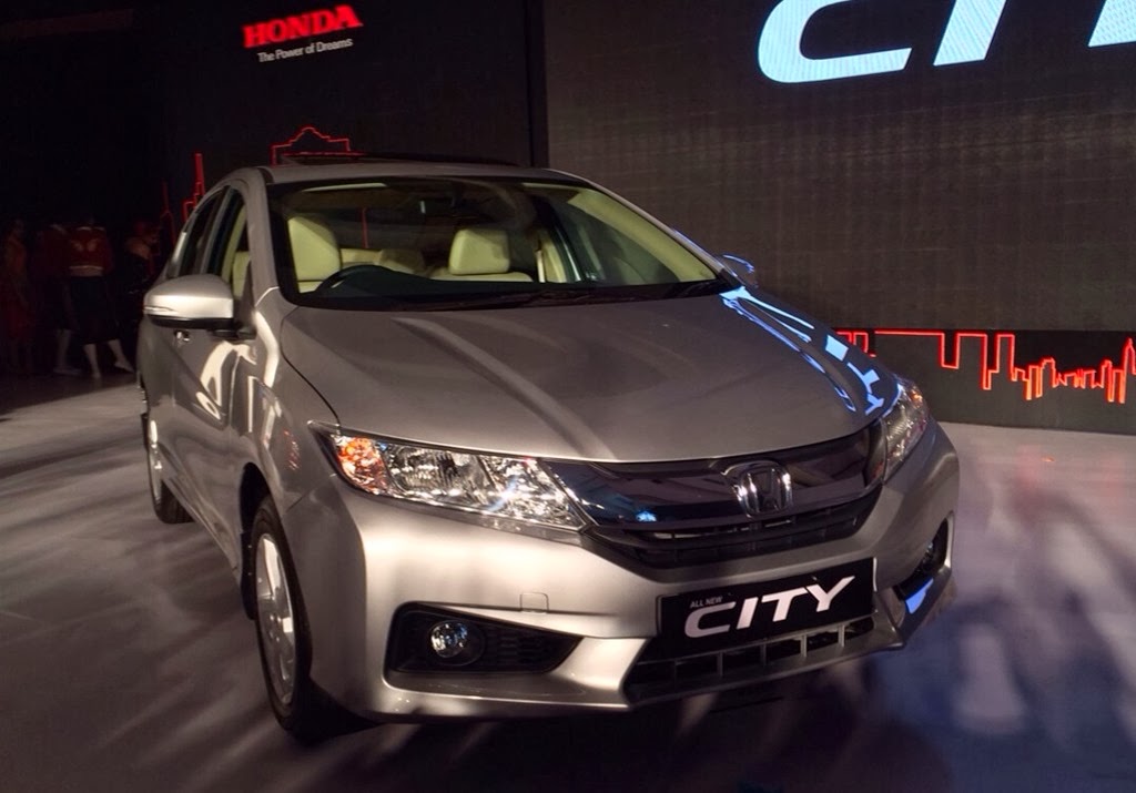 [New-Honda-City-front-three-quarters-launch-live-image%255B4%255D.jpg]