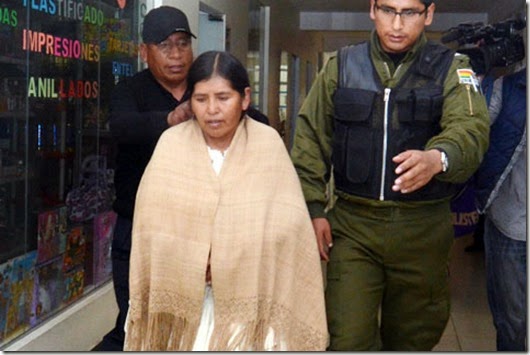Fondo Indígena: Envían a la cárcel a Elvira Parra y dictan detención domiciliaria para Aramayo