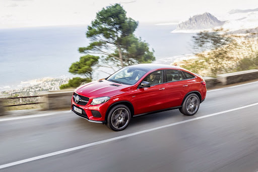 2016-Mercedes-Benz-GLE-Coupe-02.jpg