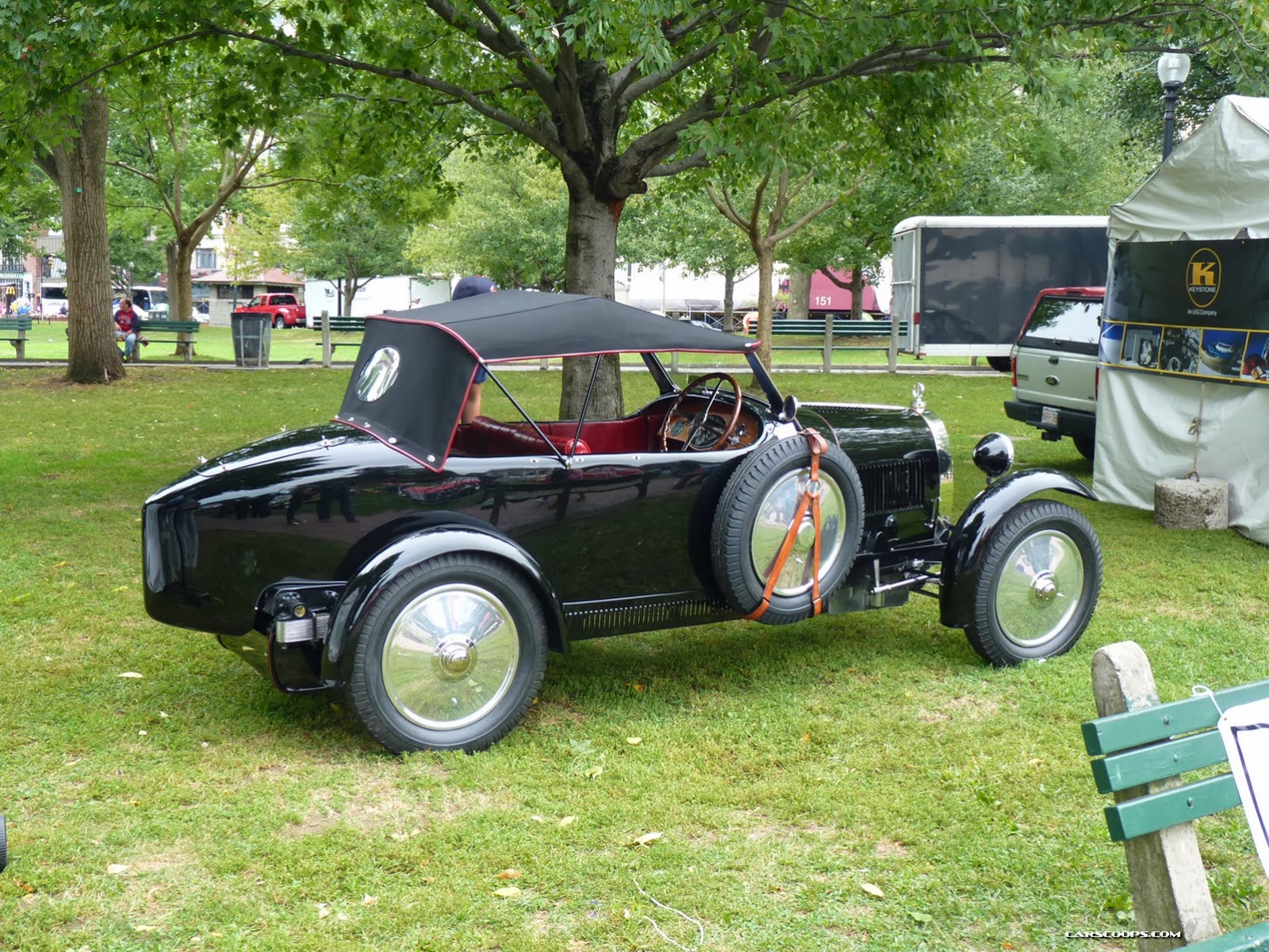 [2013-Boston-Classic-Show-Carscoops40%255B5%255D.jpg]