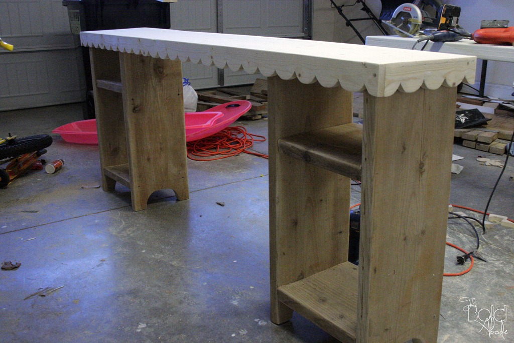 [Desk%2520with%2520shelves%2520and%2520top2%255B4%255D.jpg]