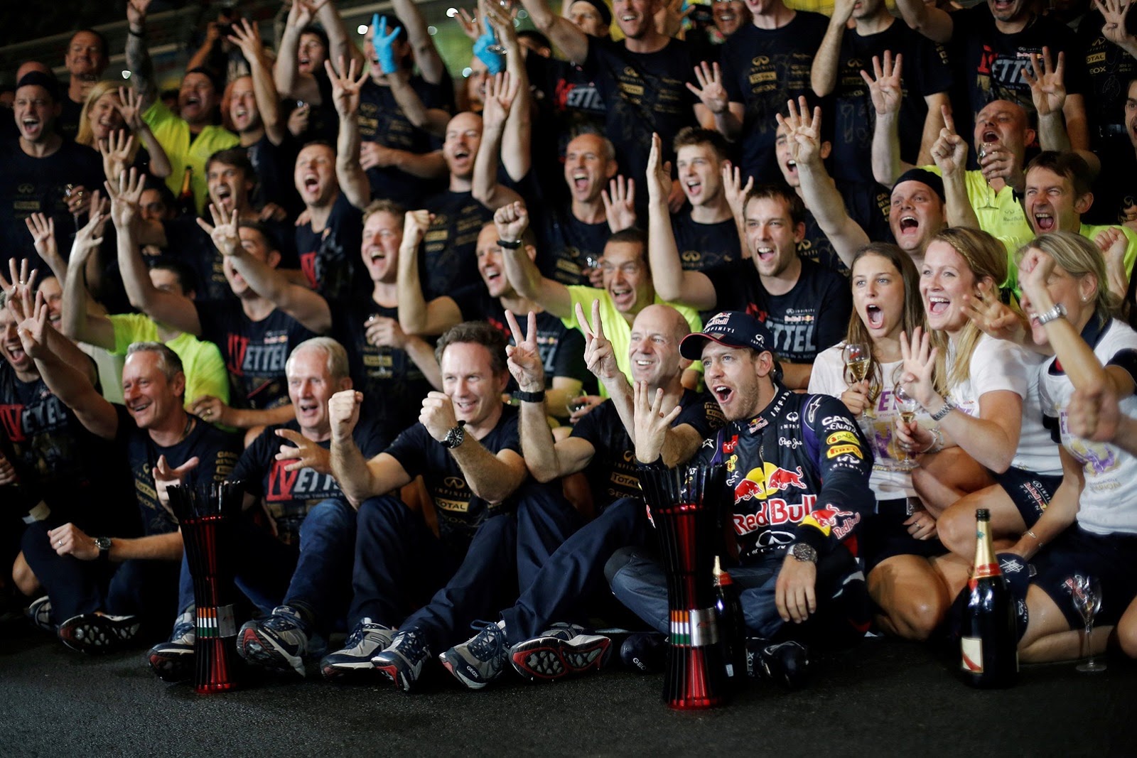 [Sebastian-Vettel-Indian-Grand-Prix-5%255B2%255D.jpg]